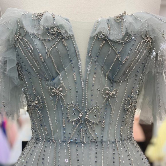 NEW LONG OFF THE SHOULDER SLEEVELESS A-LINE DRESS WITH LACE UP BACK AL A1092 - Picture 11 of 14